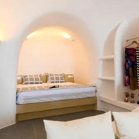 Luxe Efis Sea View 4 & 4 Prive Jacuzzi Villa Imerovigli