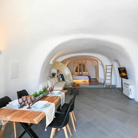 Villa Luxe Efis Sea View 4 & 4 Prive Jacuzzi Imerovigli