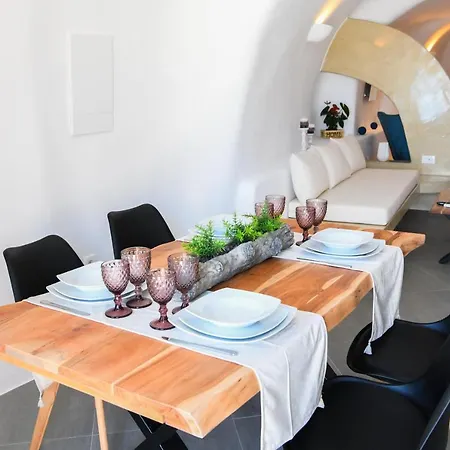 Luxe Efis Sea View 4 & 4 Prive Jacuzzi Villa Imerovigli