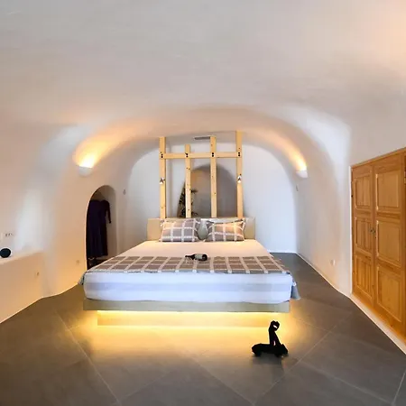 Villa Luxe Efis Sea View 4 & 4 Prive Jacuzzi Imerovigli