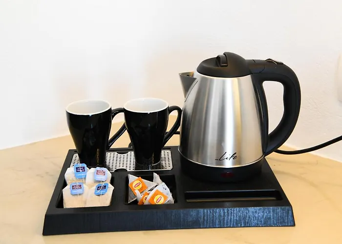 Luxe Efis Sea View 4 & 4 Prive Jacuzzi Villa Imerovigli (Santorini)