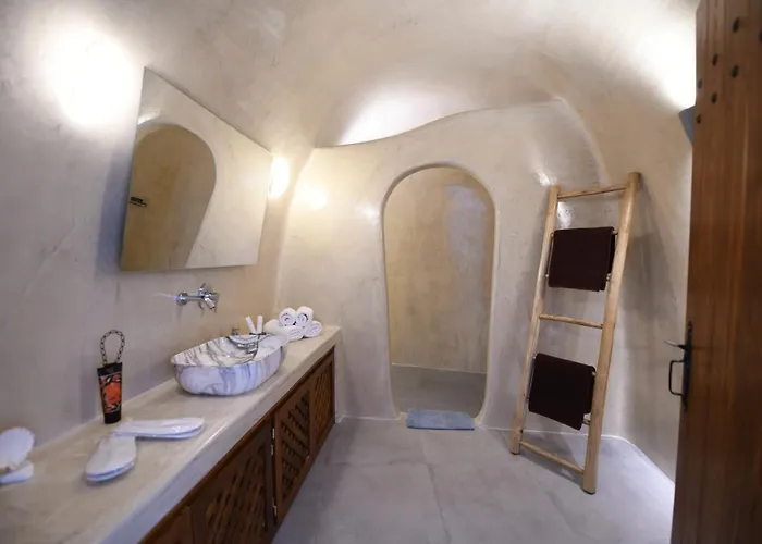 Luxe Efis Sea View 4 & 4 Prive Jacuzzi Villa *