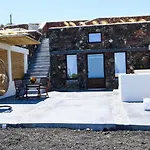 Luxe Efis Sea View 4 & 4 Prive Jacuzzi Βίλα Ημεροβίγλι