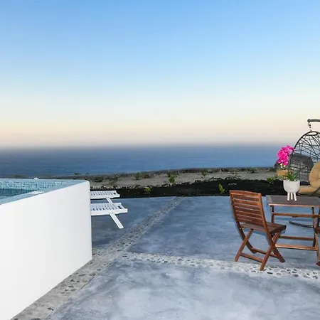 Luxe Efis Sea View 4 & 4 Prive Jacuzzi Willa