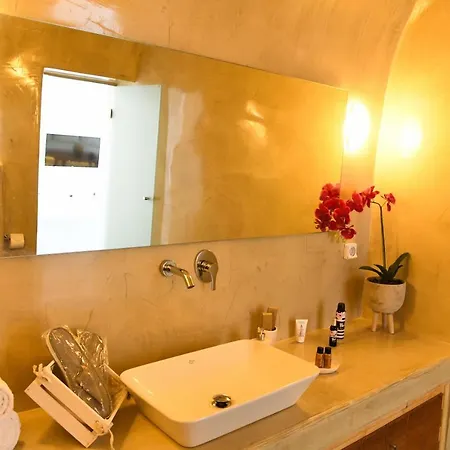 Luxe Efis Sea View 4 & 4 Prive Jacuzzi Villa Imerovigli (Santorini)