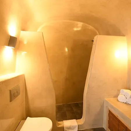 Luxe Efis Sea View 4 & 4 Prive Jacuzzi Villa Imerovigli (Santorini)