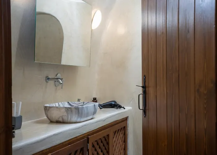 Luxe Efis Sea View 4 & 4 Prive Jacuzzi Imerovigli (Santorini)