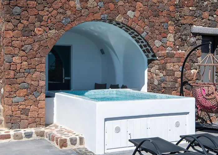 Luxe Efis Sea View 4 & 4 Prive Jacuzzi Imerovigli (Santorini)