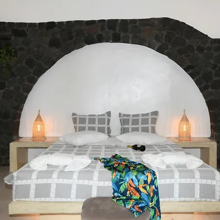 Luxe Efis Sea View 4 & 4 Prive Jacuzzi Villa