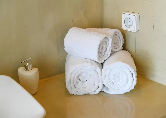 Villa Luxe Efis Sea View 4 & 4 Prive Jacuzzi *