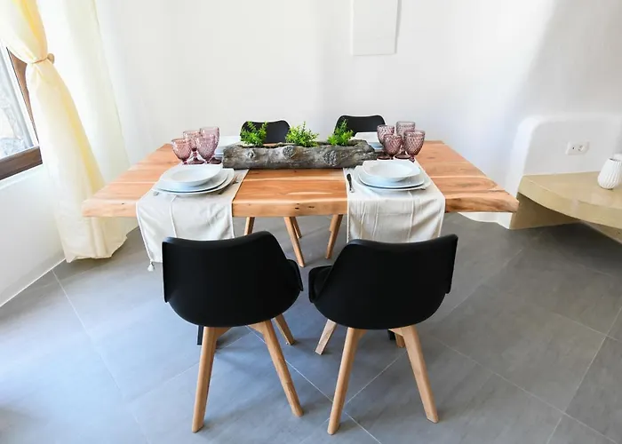 Villa Luxe Efis Sea View 4 & 4 Prive Jacuzzi *