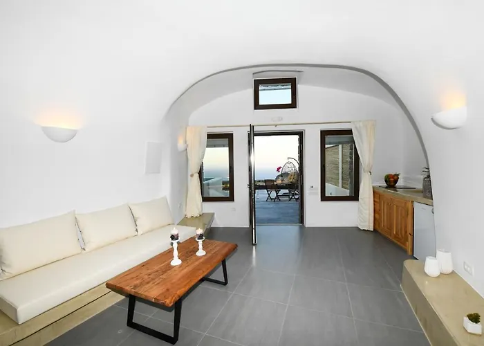 Luxe Efis Sea View 4 & 4 Prive Jacuzzi Imerovigli (Santorini)