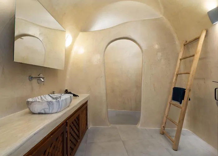 Luxe Efis Sea View 4 & 4 Prive Jacuzzi Villa *