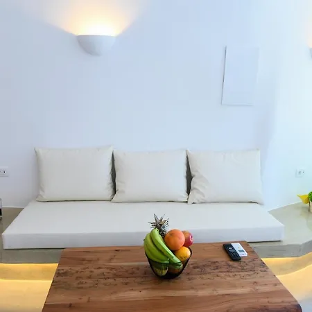 Luxe Efis Sea View 4 & 4 Prive Jacuzzi Villa Imerovigli (Santorini)